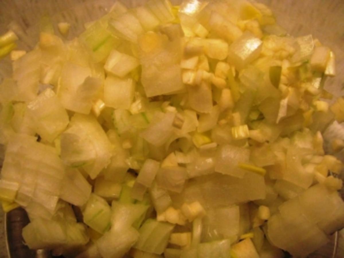 Nudeln mit Gemüse-Käse-Sahne-Sauce - Rezept