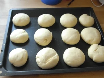 Rezept: Hamburger Brötchen Hamburger Brötchen - Rezept