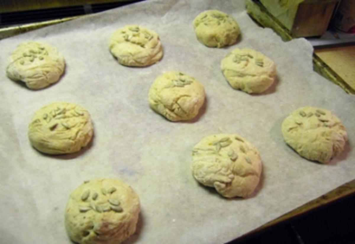 Einfache Brötchen (oder Brot) selbst gemacht - Rezept - Bild Nr. 4