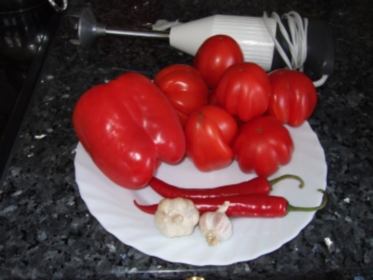 Tomatenpüree zu Gegrilltem - Rezept