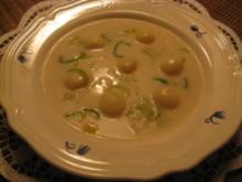 Käse - Lauchsuppe mit kleinen Katoffelklösschen - Rezept