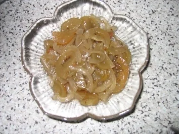 Salat: Grüner Tomatensalat - Rezept