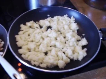 Rezept: Grießknödel Grießknödel - Rezept