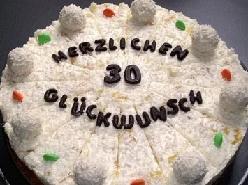 Rezept: Raffaello- Torte Bild Nr. 2 Raffaello- Torte - Rezept - Bild Nr. 2