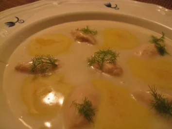 Fenchelsuppe mit kleinen Fjordlachsnockeln - Rezept