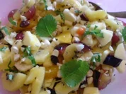 Obstsalat mit Trockenfrüchten - Rezept