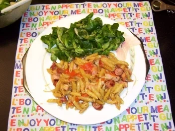 Rezept: Gaby´s Schinkenwurst-Debreziner-Gorgonzola-Pfanne Gaby´s Schinkenwurst-Debreziner-Gorgonzola-Pfanne - Rezept