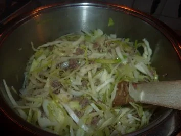 Fl/Rind/Schwein: Bärbel's Weißkohleintopf - Rezept - Bild Nr. 5