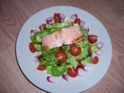Salat mit Lachs - Rezept