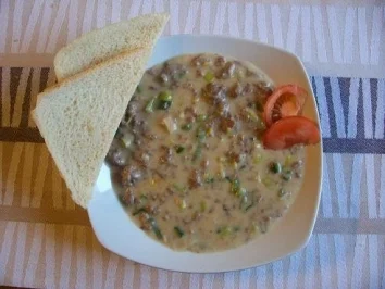 Hackfleisch-Käsesuppe - Rezept