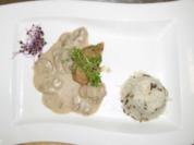 Kalbsröllchen mit Brunnenkressefüllung an Reistimbale - Rezept