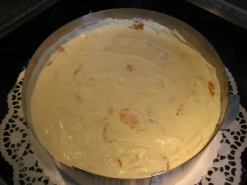 Rezept: MANDARINEN SAHNE QUARK TORTE MANDARINEN SAHNE QUARK TORTE - Rezept