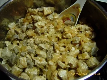 Rezept: Szegediner Gulasch Bild Nr. 13 Szegediner Gulasch - Rezept - Bild Nr. 13