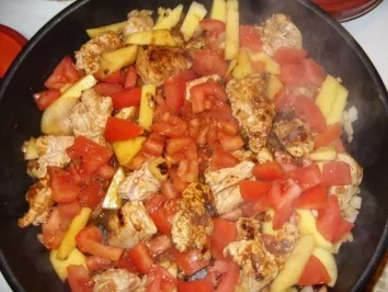 Puten-Gulasch mit Gemüse-Soße süß/scharf - Rezept - Bild Nr. 5