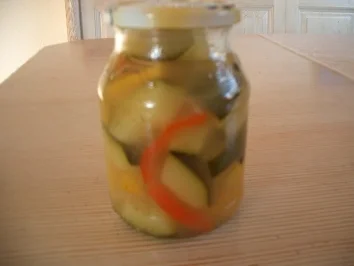 Rezept: Zucchini - süß-sauer Bild Nr. 2 Zucchini - süß-sauer - Rezept - Bild Nr. 2