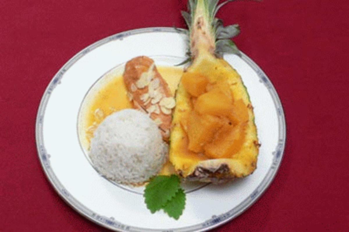 Mexikanisches Hähnchenfilet mit Orangensoße und Ananas an Reis - Rezept