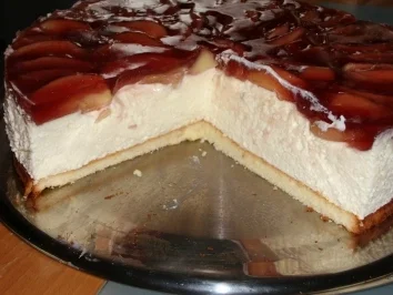 Apfeltorte mit Cassis-Guss - Rezept - Bild Nr. 2