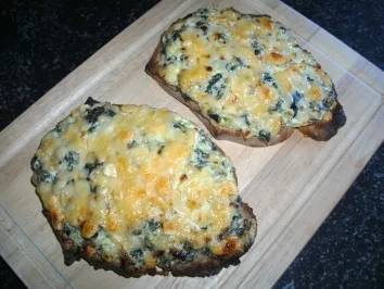 Rezept: Emmentaler Zwiebel-Toast Emmentaler Zwiebel-Toast - Rezept