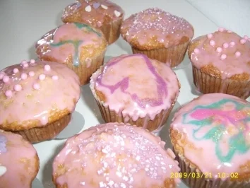 Rezept: Muffins mit Marzipankern Muffins mit Marzipankern - Rezept