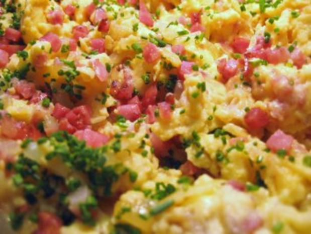 Eier mit Speck und Zwiebeln auf´s Brot... - Rezept - kochbar.de