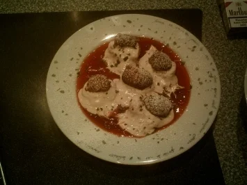 Fettgebackenes mit Erbeer-Basilikum-Quark - Rezept