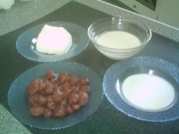 Fettgebackenes mit Erbeer-Basilikum-Quark - Rezept