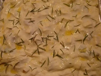 Rezept: FOCACCIA - LUNA PIENA Bild Nr. 2 FOCACCIA - LUNA PIENA - Rezept - Bild Nr. 2