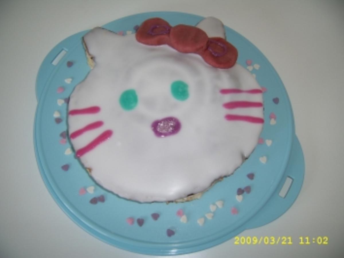 Hello Kitty Geburtstagstorte - Rezept