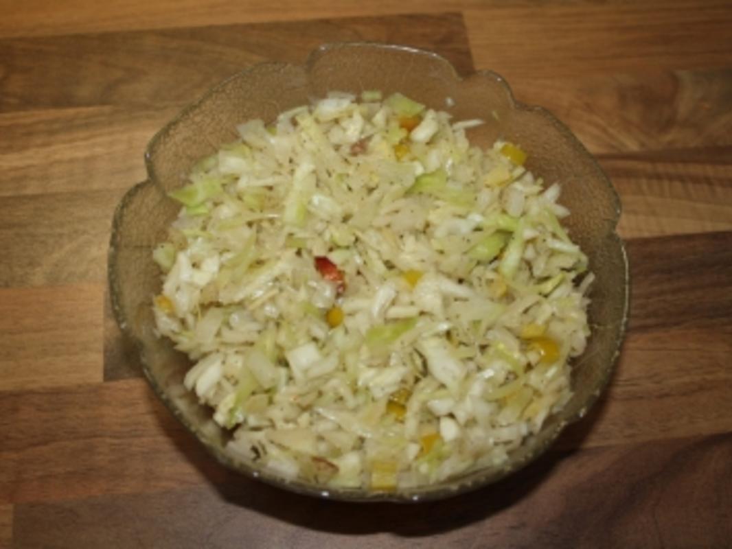 Krautsalat Krautsalat mit Apfel und Pfefferonen - Rezept mit Bild ...