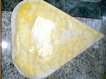 Türkisch: Yufka Teigblätter mit Hachfüllung und Ziegenkäse - Rezept - Bild Nr. 3