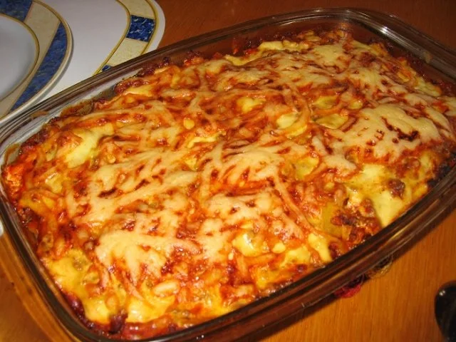 Rezept: Kartoffelauflauf à la Bolognese Kartoffelauflauf à la Bolognese - Rezept