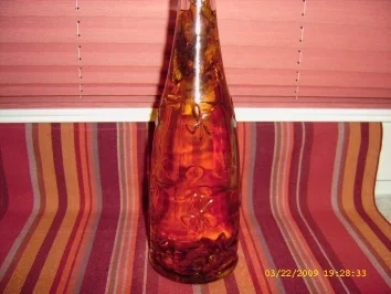 Chili - Öl , Pfeffer - Öl , Lorbeer - Zwiebel - Öl , Knoblauch - Öl - Rezept