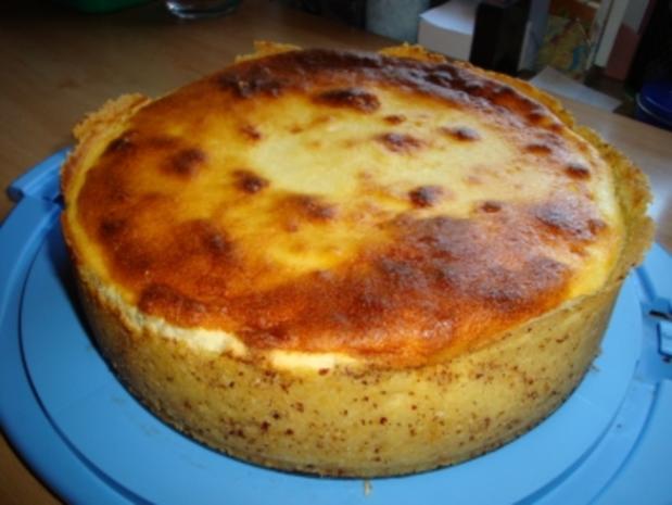 Klassischer Käsekuchen - Rezept mit Bild - kochbar.de