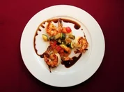 Caponata (Auberginen-Zucchini-Salat) mit gebratenen Gambas (Peter Bond) - Rezept