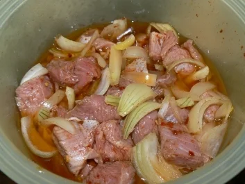 Rezept: scharfes Putengulasch "italiano" scharfes Putengulasch "italiano" - Rezept