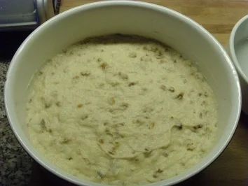 Rezept: Dinkelgrieß mit gesüßten Nüssen…. Dinkelgrieß mit gesüßten Nüssen…. - Rezept