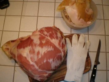 1. Langzeitprojekt Schweinekeule in der Asche gereift - Rezept - Bild Nr. 9