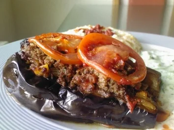 Rezept: Karniyarik Karniyarik - Rezept