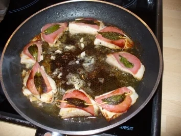 Saltimbocca von Tilapiafilet in Weißweinsauce mit Kartoffelwürfeln und Speckbohnen - Rezept - Bild Nr. 4