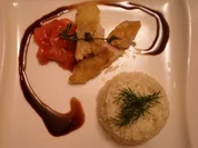 Rezept: Barsch auf Erdbeer-Tomaten- gemรผse an Reis mit Honig- Balsamicojus Barsch auf Erdbeer-Tomaten- gemรผse an Reis mit Honig- Balsamicojus - Rezept