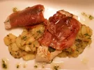 Rezept: Heilbutt-Saltimbocca mit ligurischem Kartoffelsalat Heilbutt-Saltimbocca mit ligurischem Kartoffelsalat - Rezept