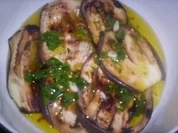gegrillte Auberginen in Öl - Rezept