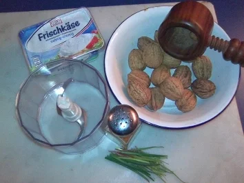 Rezept: Walnuss auf's Brot Walnuss auf's Brot - Rezept