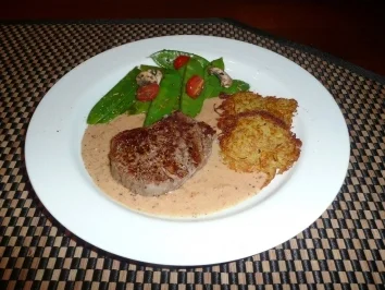 Rinderfilet mit Zuckerschoten und Rösti - Rezept