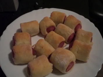 Rezept: Würstchen im Teigmantel Würstchen im Teigmantel - Rezept