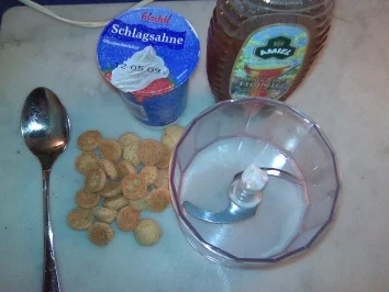 Amarettini auf's Brot - Rezept