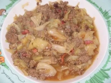 Rezept: Spitzkohl mit Hack Spitzkohl mit Hack - Rezept