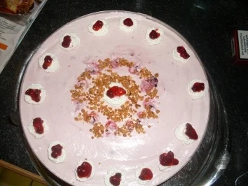 Rezept: Birnen-Preiselbeer-Nusstorte Birnen-Preiselbeer-Nusstorte - Rezept