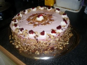 Rezept: Birnen-Preiselbeer-Nusstorte Birnen-Preiselbeer-Nusstorte - Rezept