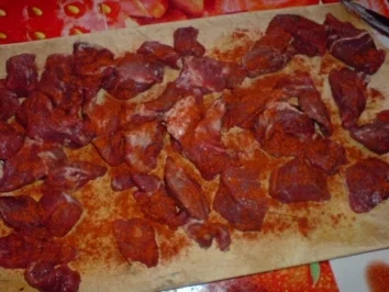 Rezept: Zigeunergulasch mit Gnocchi oder Nudeln Zigeunergulasch mit Gnocchi oder Nudeln - Rezept